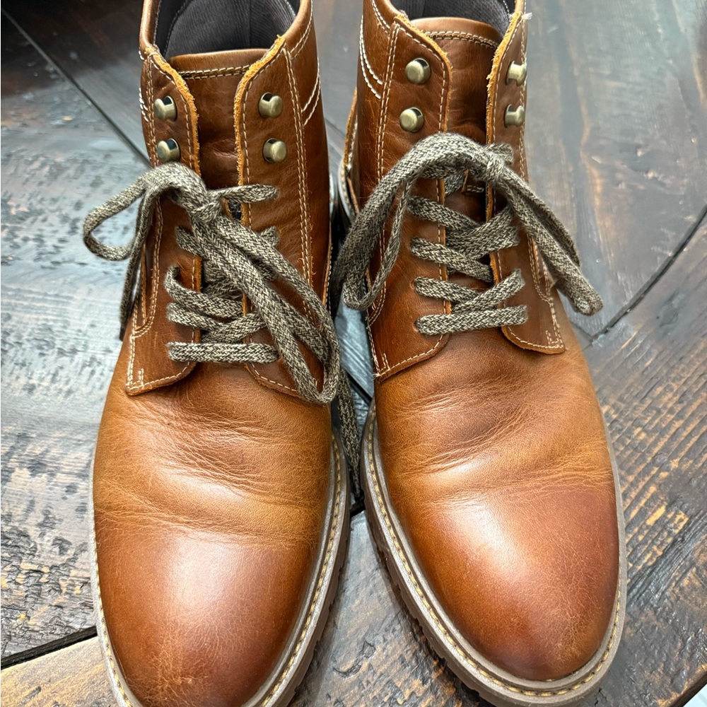 Johnston & Murphy Tan Leather Boots